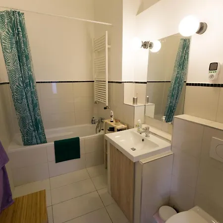 Palace District Lejlighed